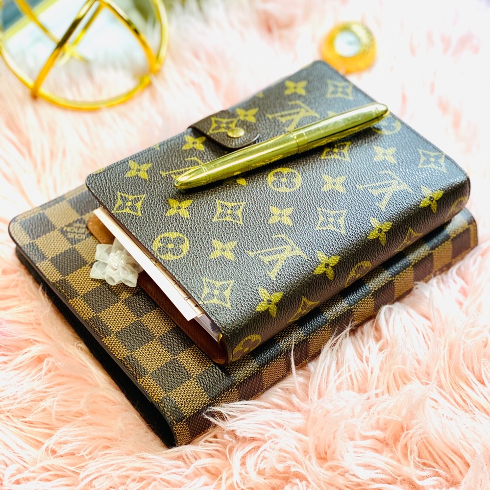 SOLD Louis Vuitton Agenda MM